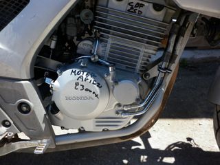 Honda CBF 250 2005-thumb-1