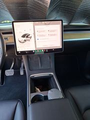 Tesla Model Y 2023 LONG RANGE DUAL MOTOR-thumb-8