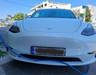 Tesla Model Y 2023 LONG RANGE DUAL MOTOR-thumb-4