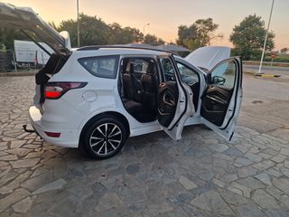 Ford Kuga 2018 ST LINE DIESEL-thumb-52