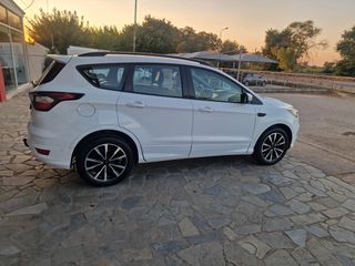 Ford Kuga 2018 ST LINE DIESEL-thumb-22