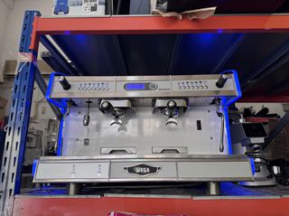 Wega concept 2 gr μαζί με μύλο F64 fiorenzato!