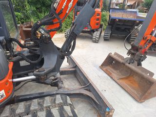Εκσκαφάκι (διαβολάκι) Hitachi 2015 ZX48U-5A-thumb-4