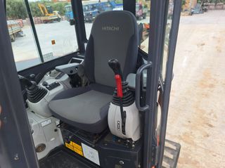 Εκσκαφάκι (διαβολάκι) Hitachi 2015 ZX48U-5A-thumb-11