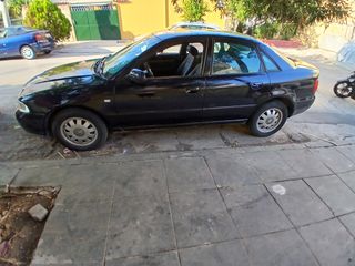 Audi A4 2000-thumb-1