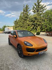 Porsche Cayenne 2012-thumb-3
