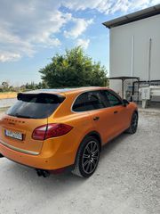 Porsche Cayenne 2012-thumb-6