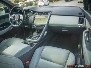 Jaguar E-Pace 2021 PANORAMA 1.5 P300E Plug In HEV 4WD R DYNAMIC SE-thumb-3