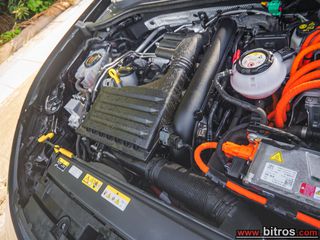 Seat Leon 2022 STATION 1.4 HYBRID  E-TSI M-HEV EXCELLENCE DSG-thumb-32
