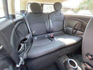 Mini Clubman 2011 CLUBMAN-thumb-24