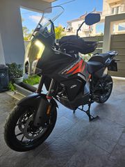 KTM 1290 Super Adventure 2021-thumb-1