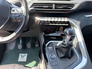 Peugeot 3008 2021 1.2 PURETECH 130 ACTIVE-thumb-16