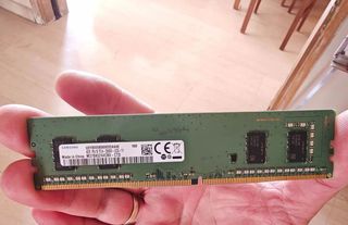 Μνήμες DDR4