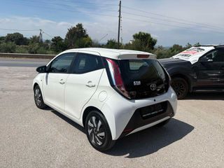 Toyota Aygo 2016-thumb-8