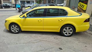 Skoda Superb 2010 DIESEL!!!(50)-thumb-5