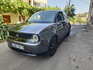 Honda e 2020 advnace 154hp