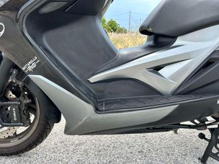Kymco Xciting 400 2016-thumb-18