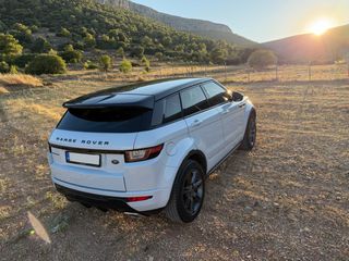 Land Rover Range Rover Evoque 2018 HSE Dynamic 2.0 Diesel | Pano | Black Pack