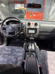 Isuzu D-Max 2010-thumb-5