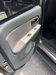 Isuzu D-Max 2010-thumb-9