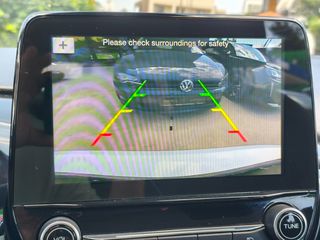 Ford Fiesta 2018-thumb-44