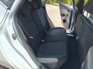Ford Fiesta 2018-thumb-35