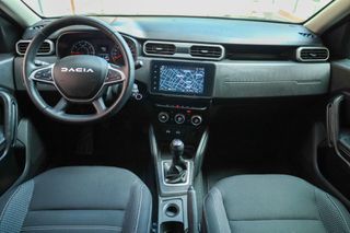 Dacia Duster 2024 1.5 Blue dCi 115hp JOURNEY (ΕΛΛΗΝΙΚΟ)-thumb-2