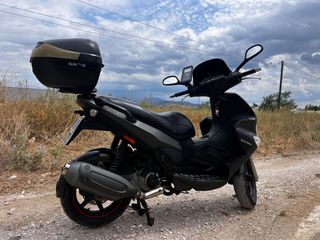 Gilera Runner 200 2006-thumb-2