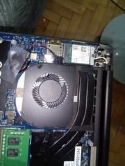 Υπολογιστής Dell XPS 15 7590-thumb-3