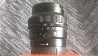 Sony FE 40mm F2.5 G Σταθερός Ευρυγώνιος Φακός - καινούργιος
