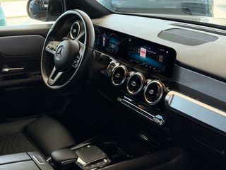 Mercedes-Benz GLB 220 2022 d 4MATIC 2.0 ελληνικής αντιπ/πέιας-thumb-27