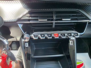 Peugeot 2008 2021 ΤΡΙΠΛΗ ΕΓΓΥΗΣΗ ΑΤΡΑΚΑΡΙΣΤΟΥ ΜΗΧΑΝΗΣ ΧΙΛΙΟΜΕΤΡΩΝ-thumb-29