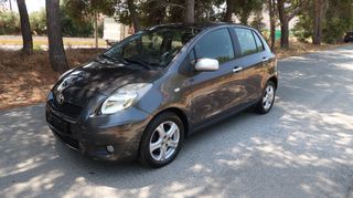 Toyota Yaris 2011
