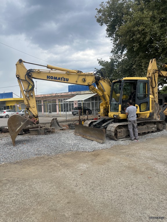 Εκσκαφέας Με Ερπύστριες Komatsu 2011 PC138us