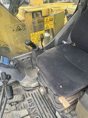 Εκσκαφέας Με Ερπύστριες Komatsu 2011 PC138us-thumb-3