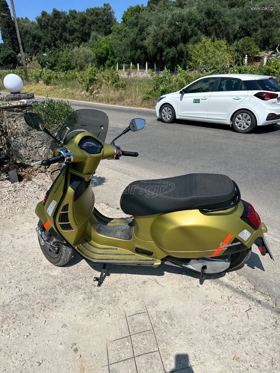 Vespa GTS 300 2024 GTS 300