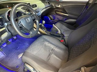 Honda Civic 2015-thumb-8