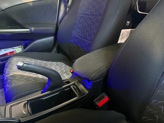 Honda Civic 2015-thumb-21