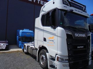 Scania 2019 S 520-thumb-2