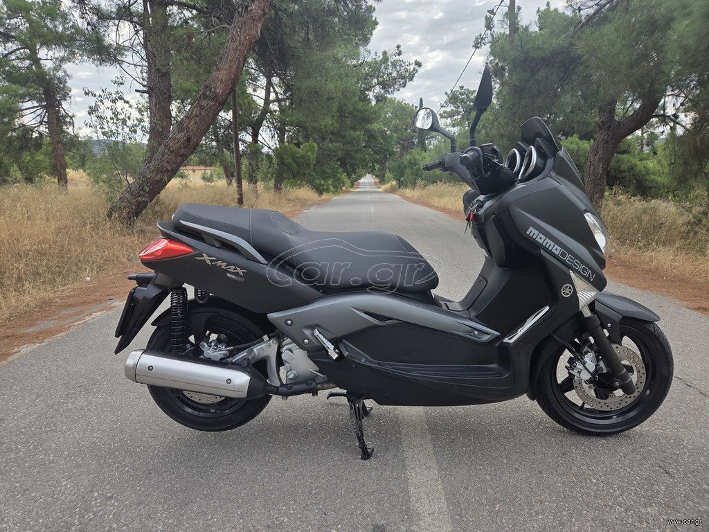 Yamaha XMAX 250 2013 MOMO DESIGN