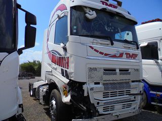 Volvo 2017 FH4 500-thumb-2