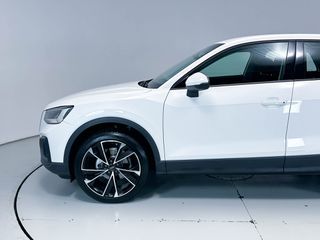 Audi Q2 2022 30 TFSI FACELIFT-thumb-16