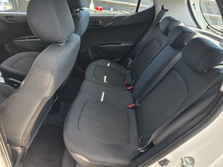 Hyundai i 10 2017-thumb-10
