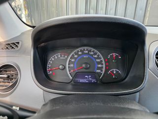 Hyundai i 10 2017-thumb-15