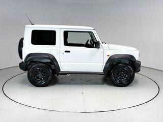 Suzuki Jimny 2023 1.5 GL | VVT 102HP | 4X4-thumb-16