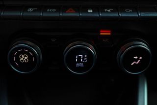 Dacia Duster 2021 1.0cc TCe 100hp LPG (Navi)-thumb-34