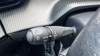 Peugeot 2008 2022 1500cc ACTIVE PLUS-thumb-25