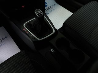 Kia XCeed 2022 1.5T 160ps LX Optimum iMT 48V Hybrid-thumb-32
