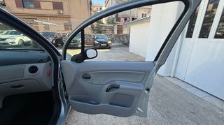 Citroen C3 2002-thumb-14