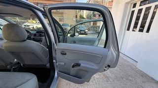 Citroen C3 2002-thumb-15